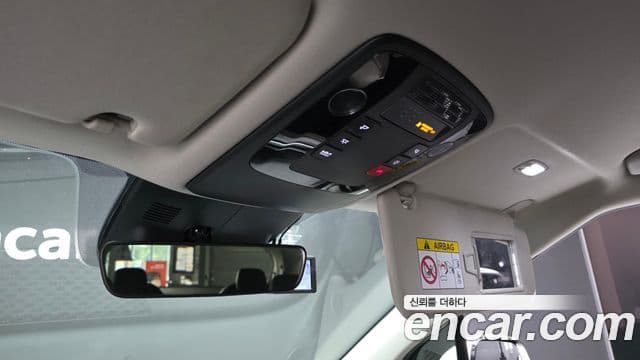Kia Carnival 2024 — Şəkil 18/20