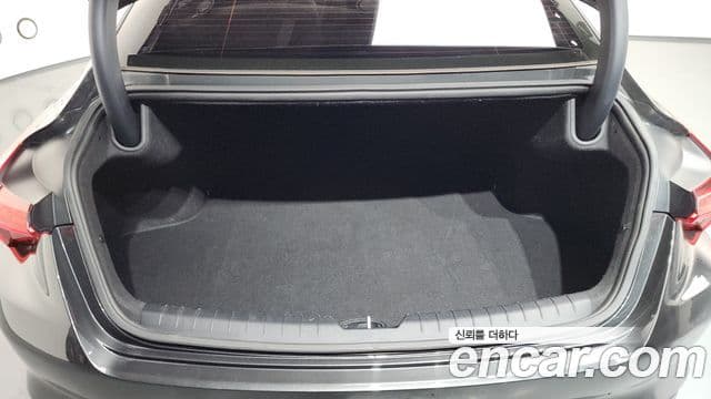 Kia K8 2022 — Şəkil 19/20