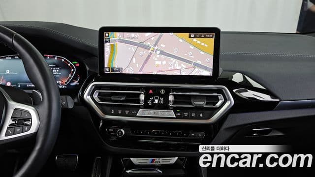 BMW X3 2023 — ფოტო 14/20