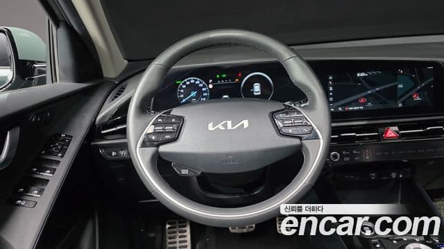 Kia Niro 2022 — Şəkil 14/20