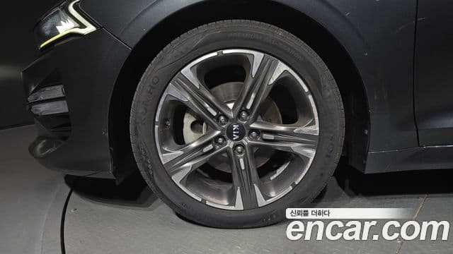 Kia K5 2021 — фото 5 из 20