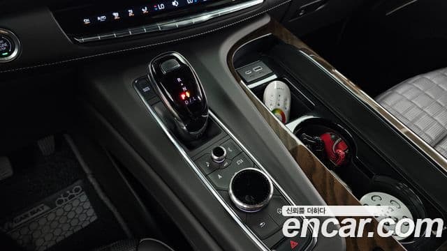 Cadillac Escalade 2023 — ფოტო 9/20