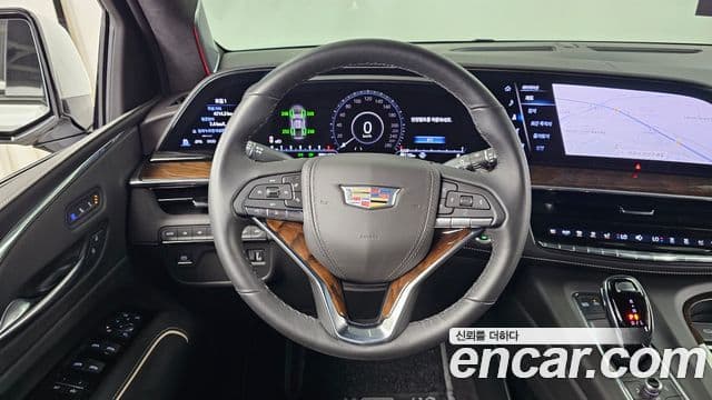 Cadillac Escalade 2023 — ფოტო 14/20