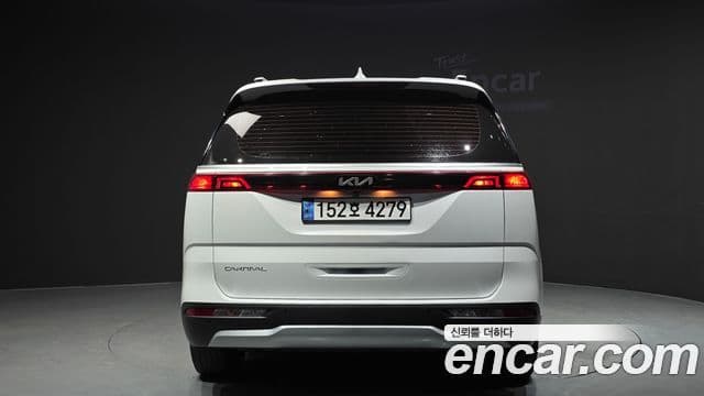 Kia Carnival 2022 — Фото 4/20