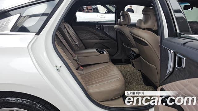 Kia K8 2021 — Şəkil 12/20