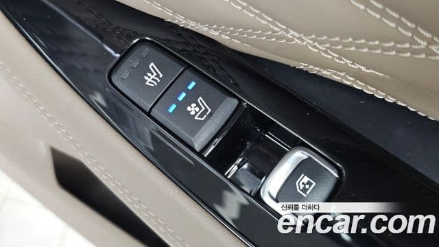 Kia K8 2021 — Şəkil 18/20