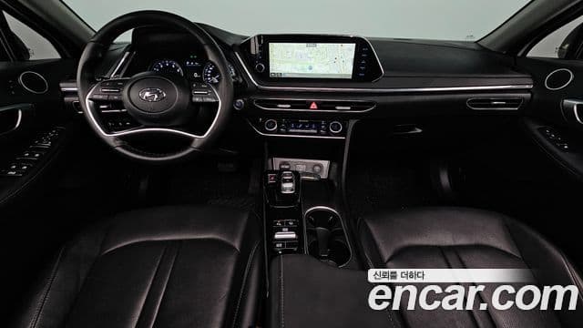 Hyundai Sonata 2022 — Фото 7/20