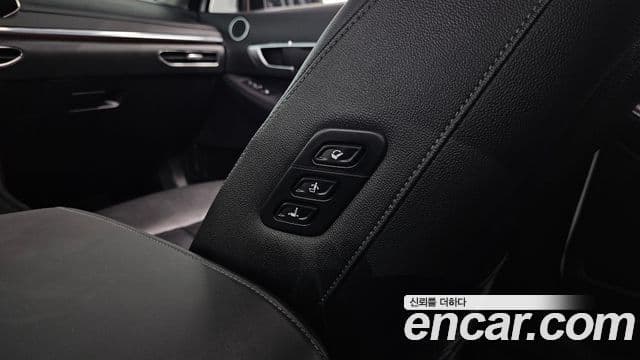 Hyundai Sonata 2022 — Фото 15/20