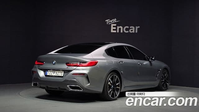 BMW 8 Series 2023 — Şəkil 2/20