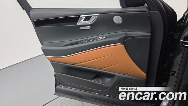 Genesis GV80 2024 — Photo 16/33