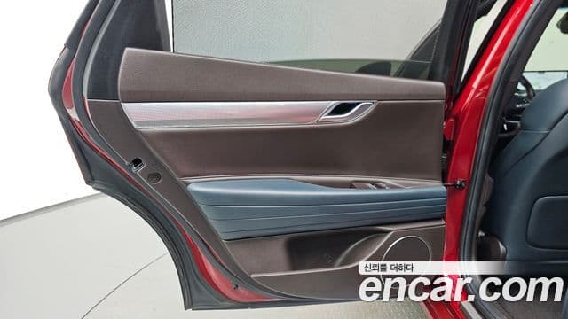 Genesis G80 2022 — Photo 22/34