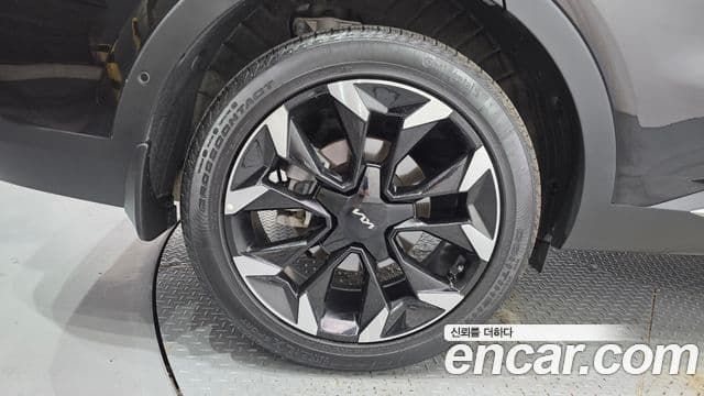 Kia Sorento 2025 — Фото 5/20