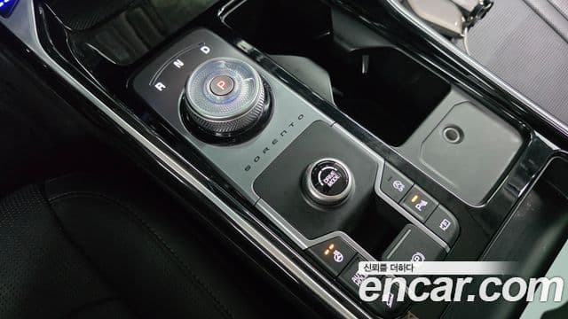 Kia Sorento 2025 — Фото 9/20