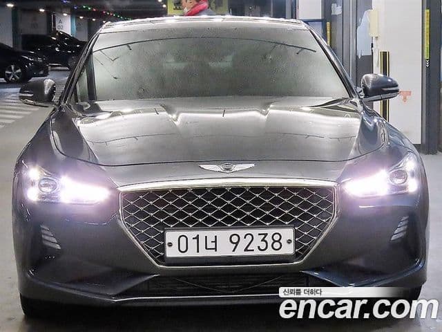 Genesis G70 2019 — Photo 18/20