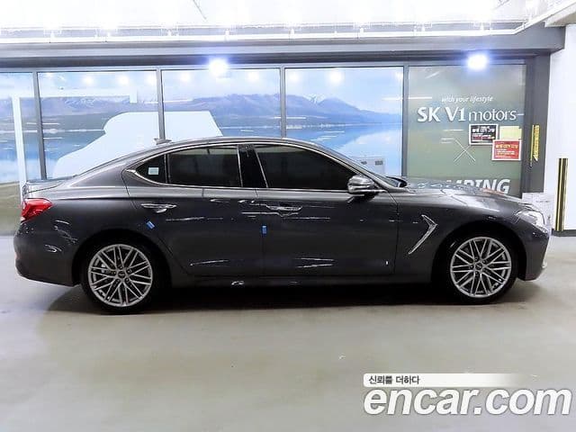 Genesis G70 2019 — Photo 7/20