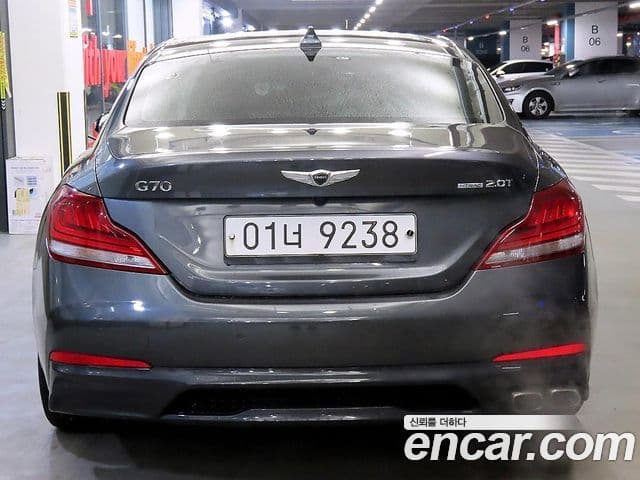 Genesis G70 2019 — Photo 20/20