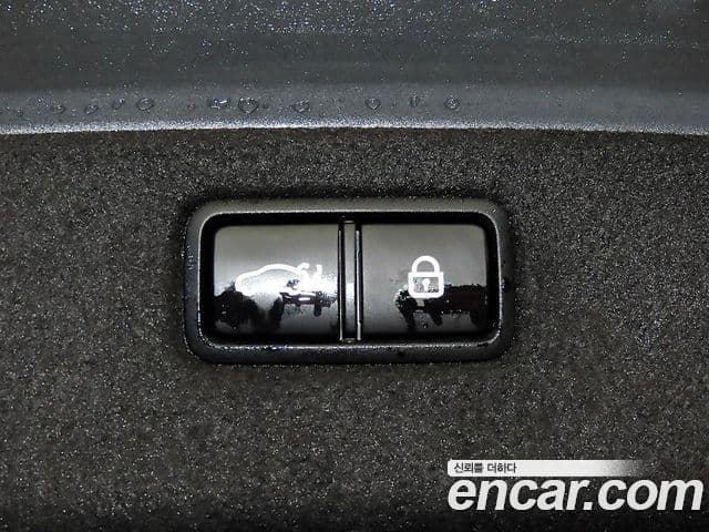 Genesis G70 2019 — Photo 19/20