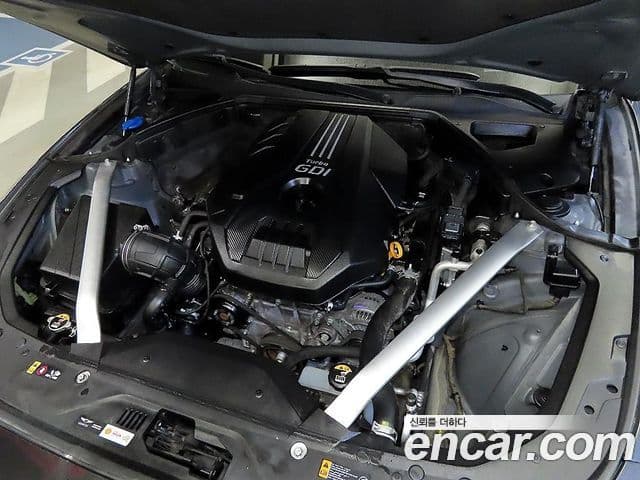 Genesis G70 2019 — Photo 12/20
