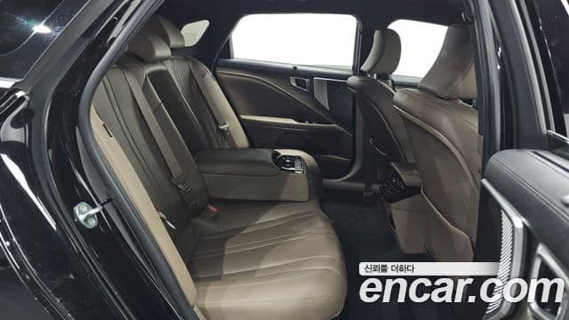 Kia K8 2022 — Şəkil 12/20