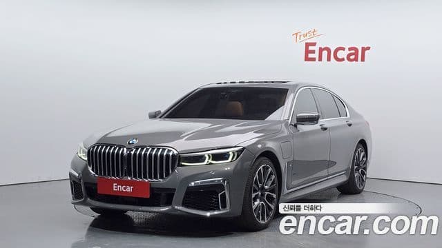 BMW 7 Series 2021 — Şəkil 1/20