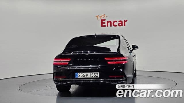 Genesis Electrified G80 2024 — ფოტო 4/20