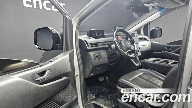 Hyundai Staria 2021 — Şəkil 10/20