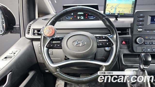 Hyundai Staria 2021 — фото 14 из 20