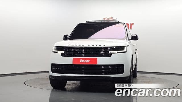 Land Rover Range Rover 2022 — Photo 16/42