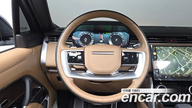 Land Rover Range Rover 2022 — Photo 23/42