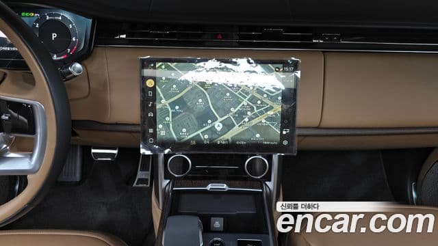 Land Rover Range Rover 2022 — Photo 29/42