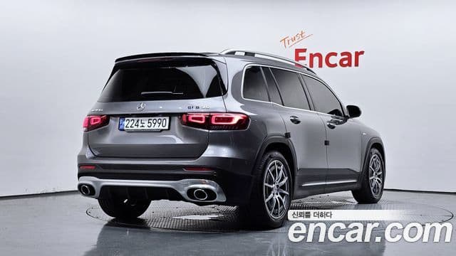 Mercedes-Benz GLB-Class 2023 — Фото 2/20