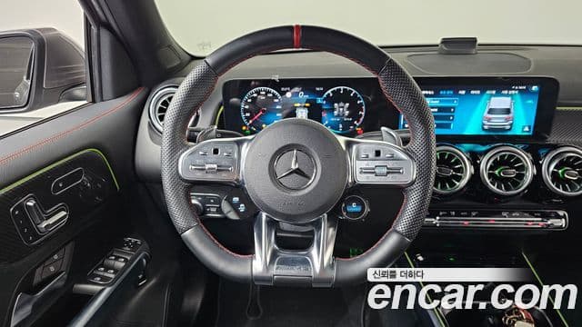 Mercedes-Benz GLB-Class 2023 — Фото 15/20
