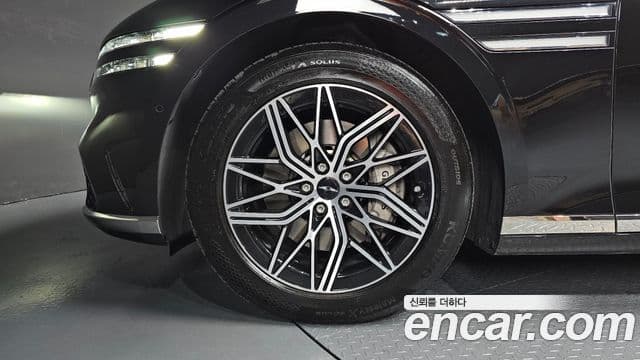 Genesis G90 2022 — Şəkil 5/20