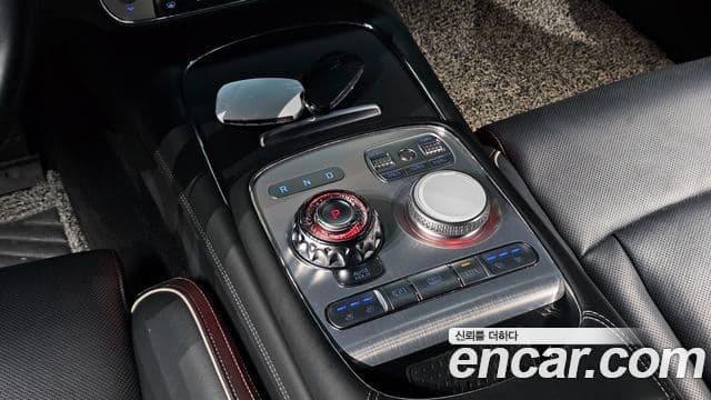 Genesis G90 2022 — Şəkil 9/20