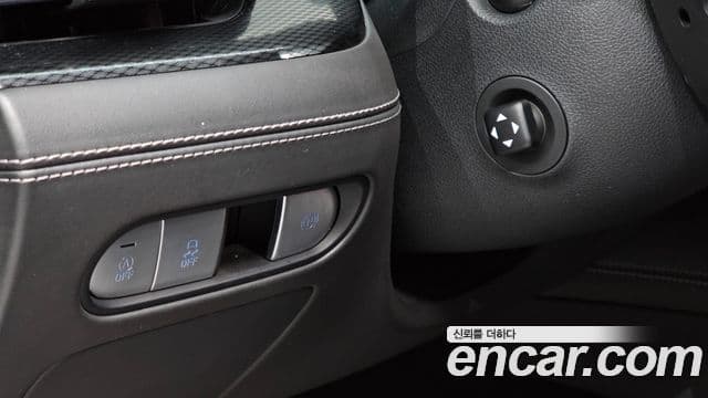 Genesis G90 2022 — Şəkil 13/20