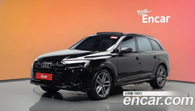 Audi Q7 2025 — Photo 18/37