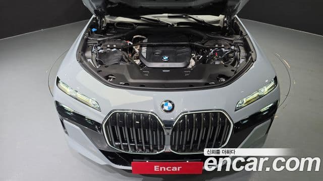 BMW 7 Series 2023 — Şəkil 6/20