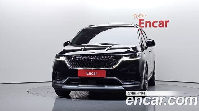 Kia Carnival 2021 — ფოტო 3/20