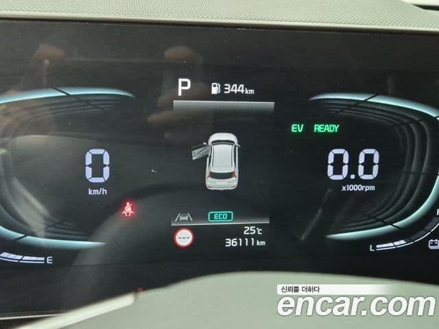 Kia Niro 2022 — ფოტო 5/20