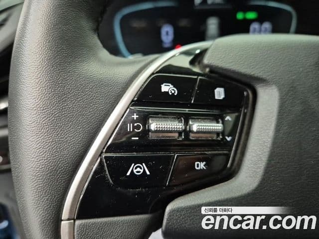 Kia Niro 2022 — ფოტო 15/20