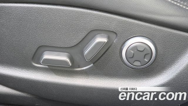 Genesis G80 2023 — ფოტო 28/33