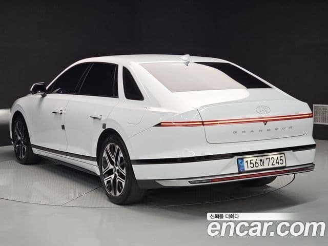 Hyundai Grandeur 2023 — Şəkil 3/20