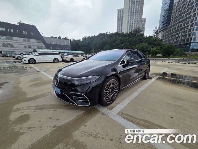 Mercedes-Benz EQS 2023 — ფოტო 2/17