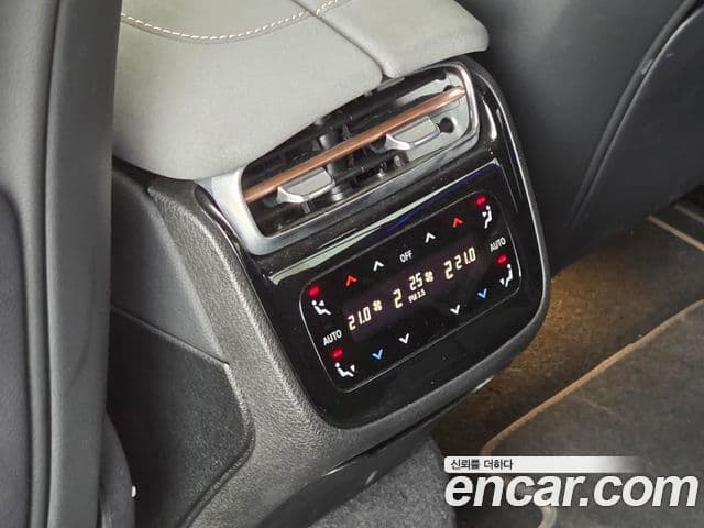 Mercedes-Benz EQS 2023 — ფოტო 14/17
