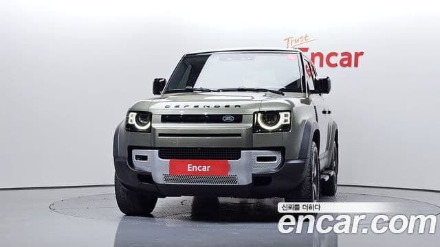 Land Rover Defender 2022 — Фото 3/20