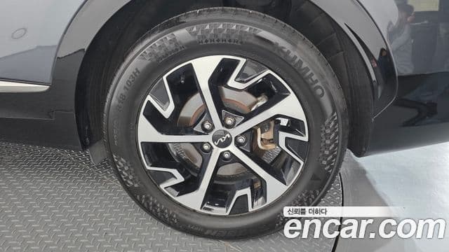 Kia Sportage 2024 — ფოტო 1/35