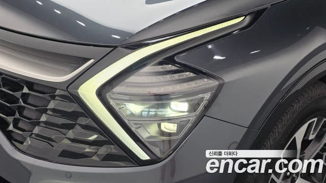 Kia Sportage 2024 — ფოტო 4/35