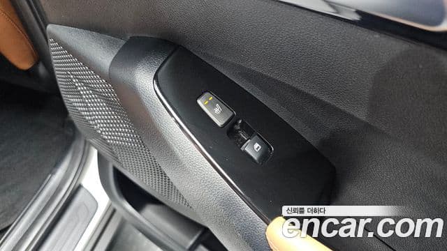 Kia Seltos 2024 — Şəkil 19/20