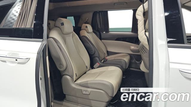 Kia Carnival 2025 — ფოტო 10/34