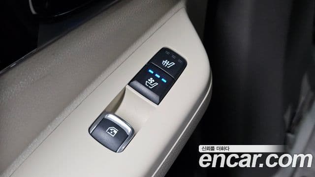 Kia Carnival 2025 — ფოტო 31/34